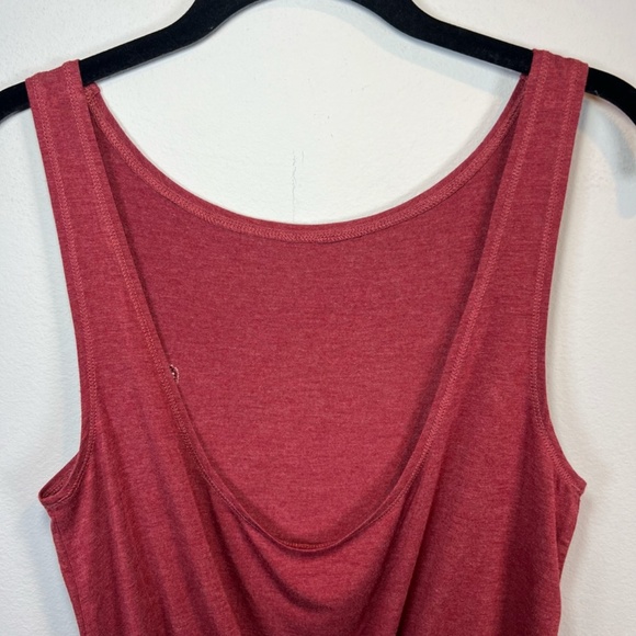 Zyia Active Women's Swirl Twist Back Tank Top Red Burgundy Open Back Stretch  XS - Picture 7 of 11